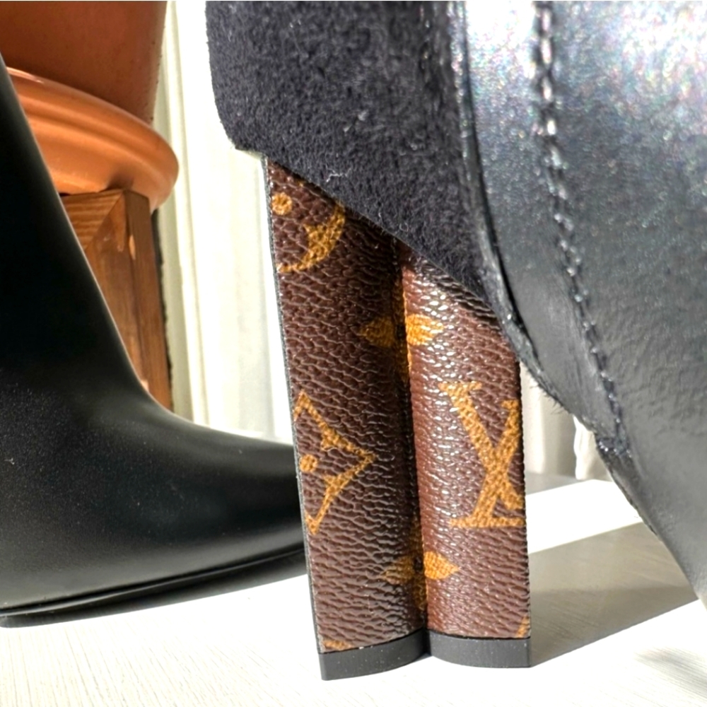 SOLD!NWT Louis Vuitton Silhouette Monogram andBlack Suede Ankle Boots - Picture 5 of 11
